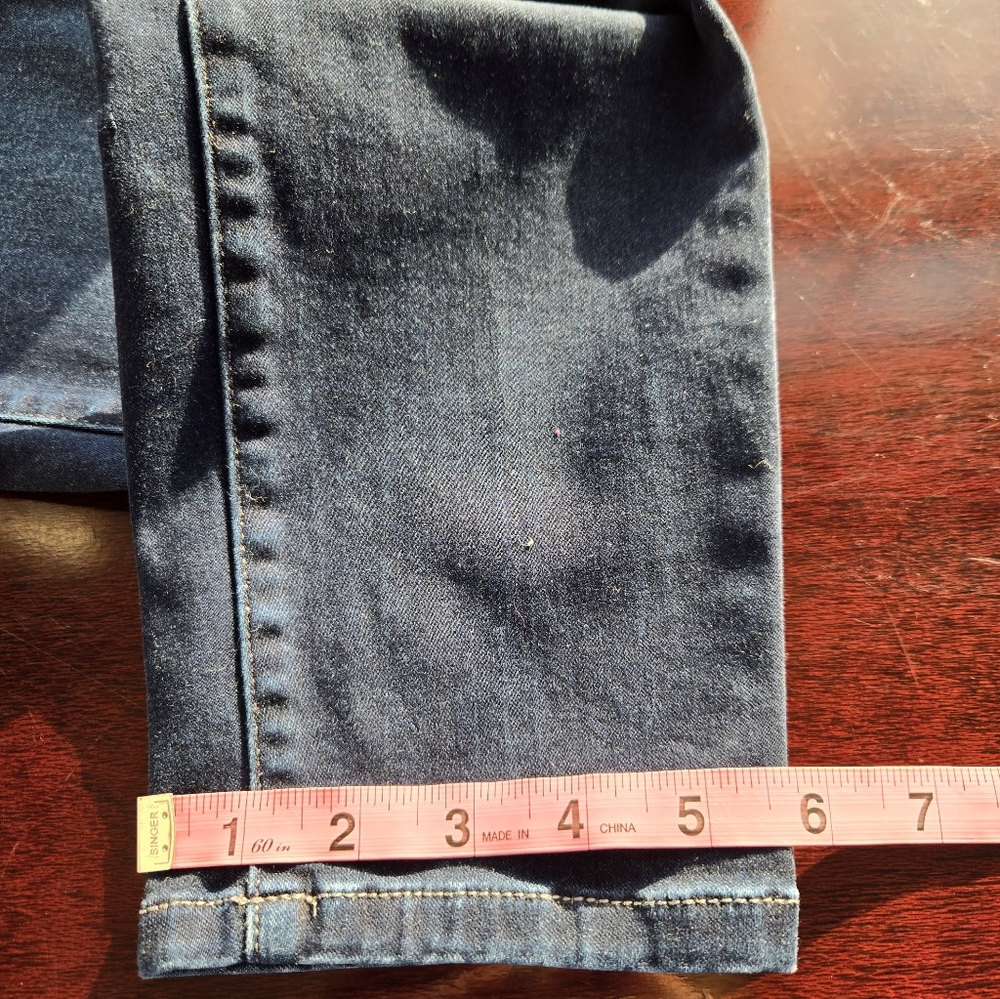 ​Kut from the Kloth Mia Toothpick Skinny Jeans – Distressed Black sz 6 - Picture 11 of 15